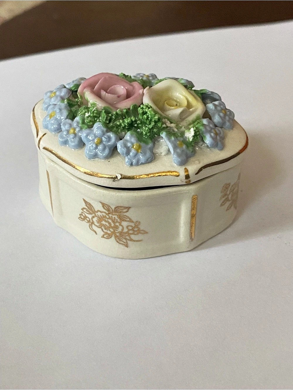 Antique Elfinware /Mossware Porcelain Floral Trinket Box Germany